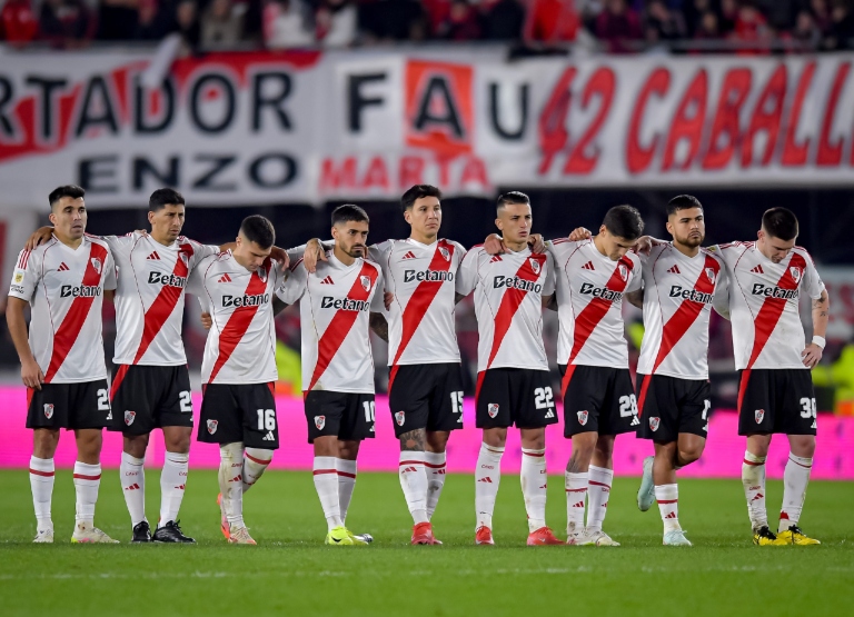 River vs Platense: Uno x Uno