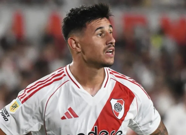Adam Bareiro - River