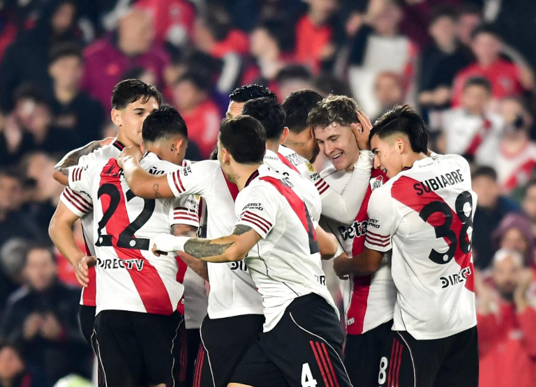 Triunfo de River ante Platense