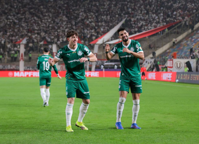 Palmeiras goleó en Peru