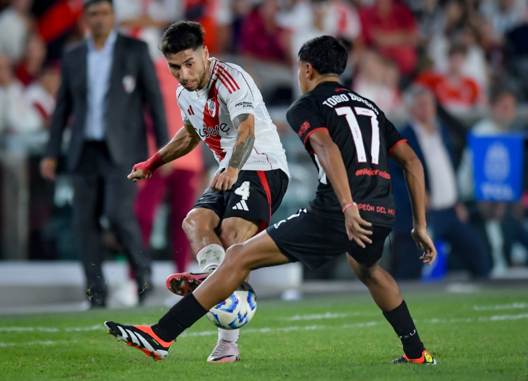 Estudiantes vs River