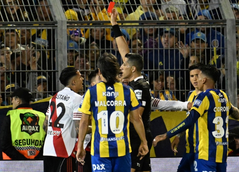 River vs Rosario Central - expulsiones Portillo