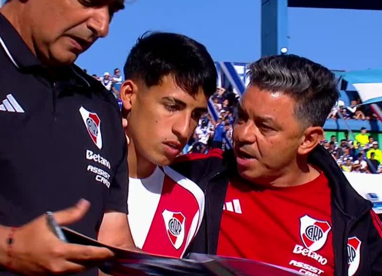 Agustín Obregón debut en River