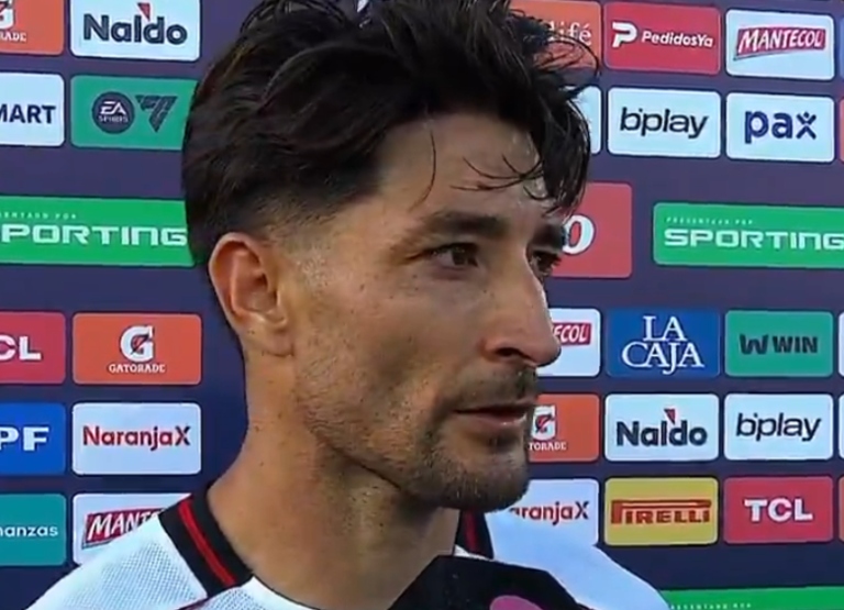 Vélez vs River - Milton Casco