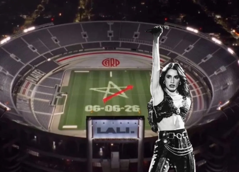 Lali Espósito River Monumental