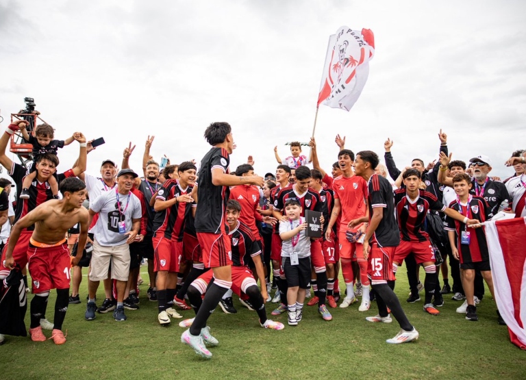 River campeon Messi CUp (1)