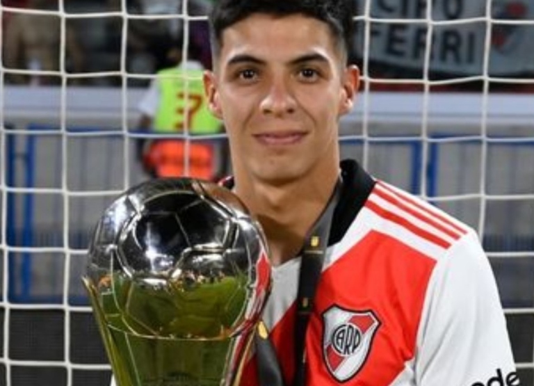 Tomás Galván - River - Vélez