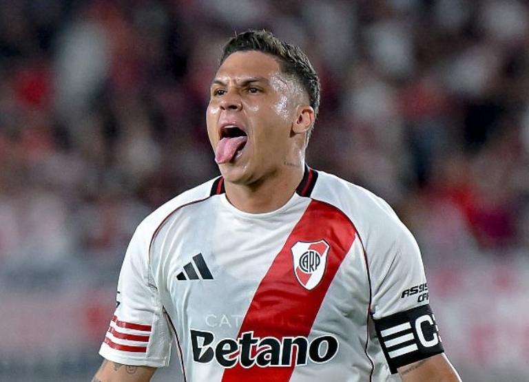 Juanfer Quintero River vs Gimnasia