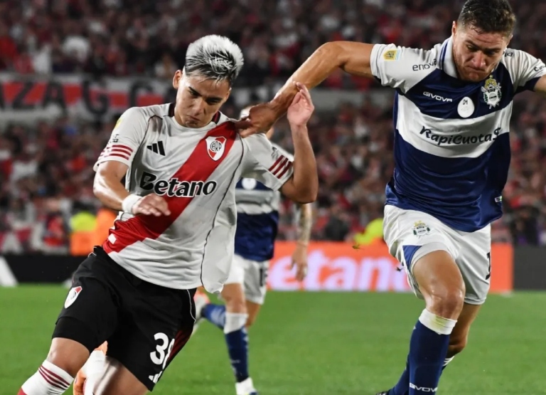 River vs Gimnasia historial