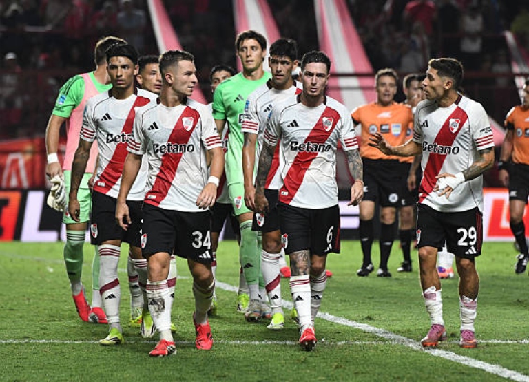 Argentinos Jrs vs River