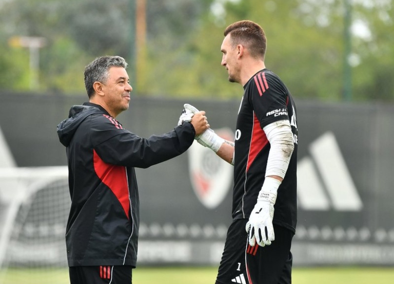 Armani - Gallardo - entrenamiento River Camp