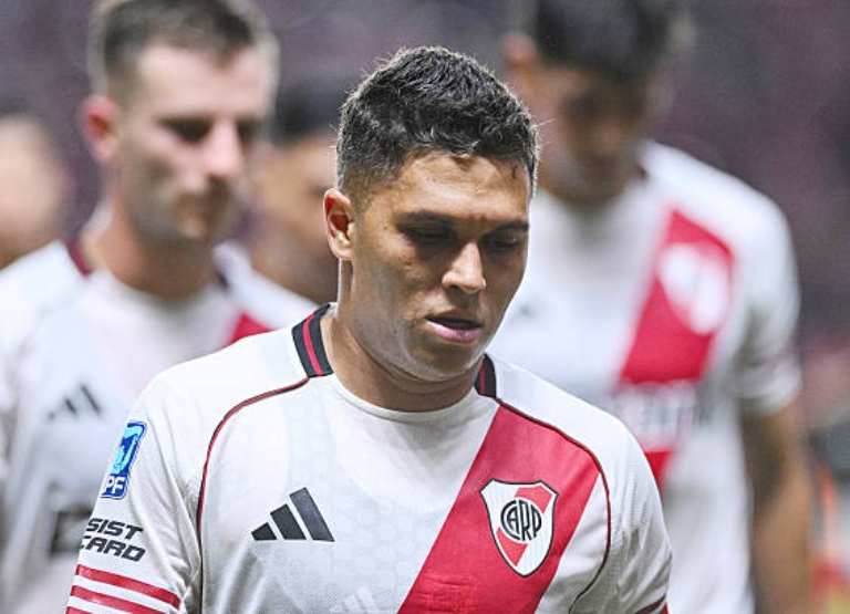 River vs Argentinos Jrs - Juanfer Quintero