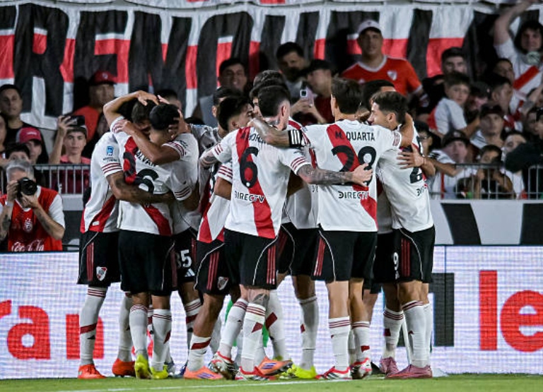 Video: los goles de River vs Banfield