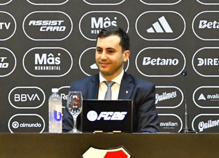 Eduardo Chacho Coudet - presentacion - River - Stefano Di Carlo (1)