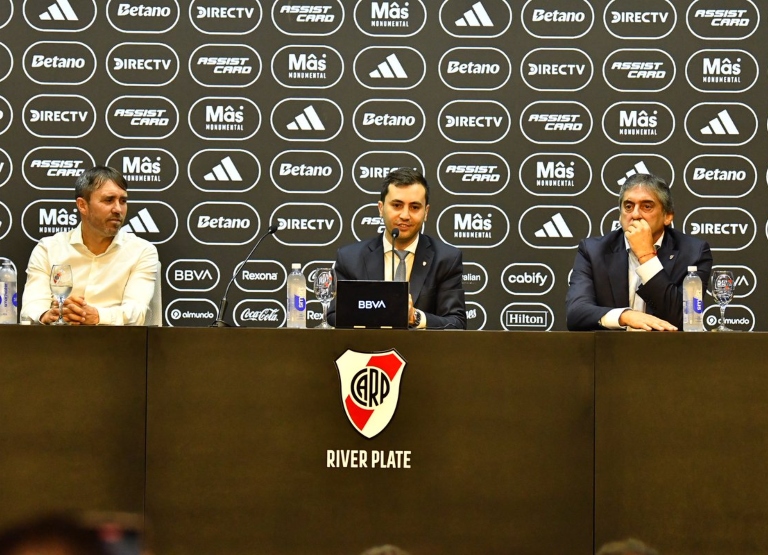 Eduardo Chacho Coudet - presentacion - River - Stefano Di Carlo