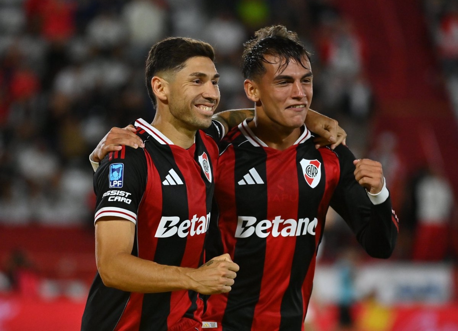 los goles de River vs Huracán