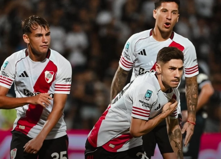 River vs Independiente Rivadavia - FESTEJO