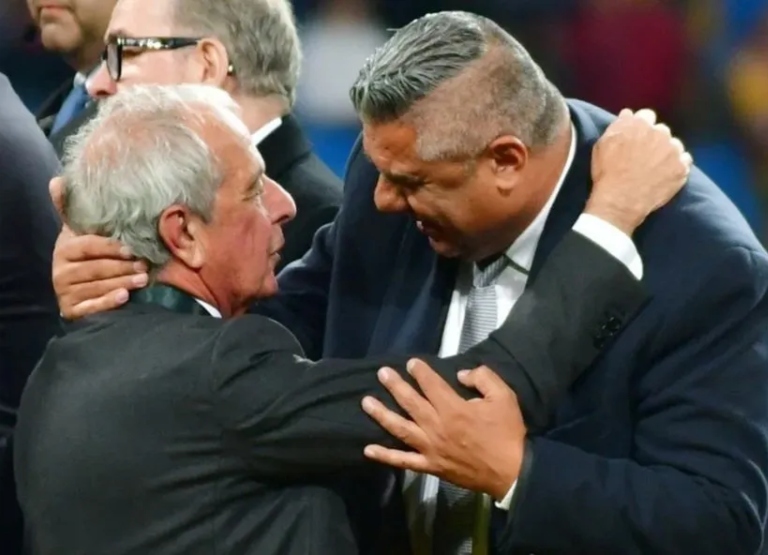 Tapia - D'Onofrio - River vs AFA