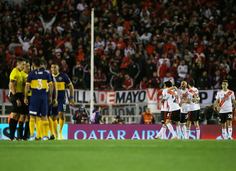 superclásicos en el Monumental