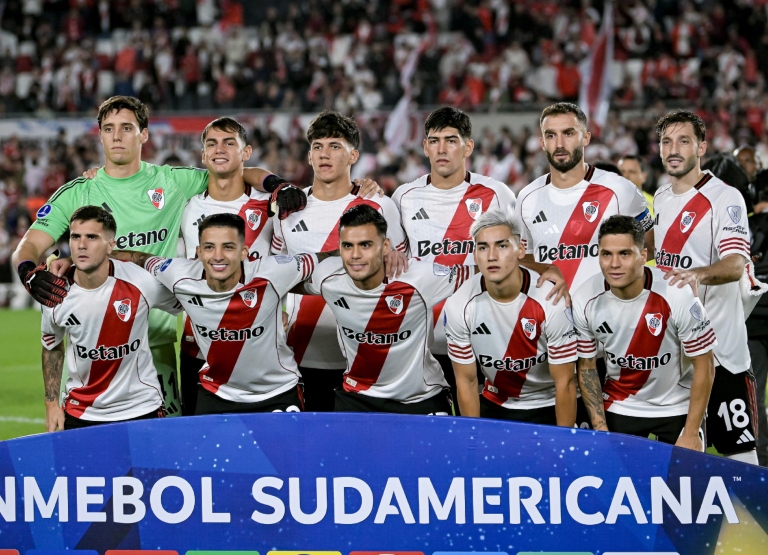Uno x Uno River vs Carabobo Copa Sudamericana