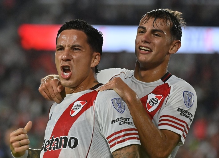 River vs Carabobo festejo Driussi