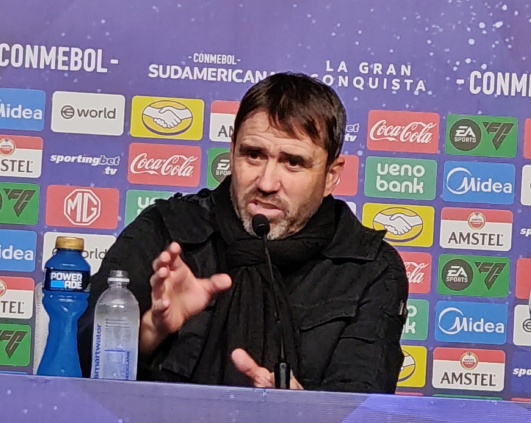 River vs Blooming - Coudet conferencia de prensa (1)