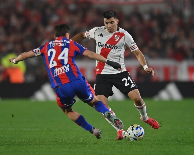 River vs San Lorenzo - Acuña (1)