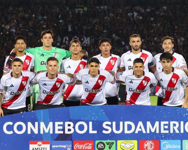 Uno x Uno - Carabobo vs River