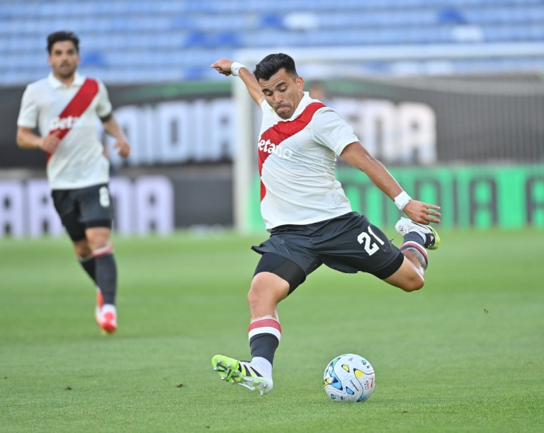 Huevo Acuña - River - pretemporada